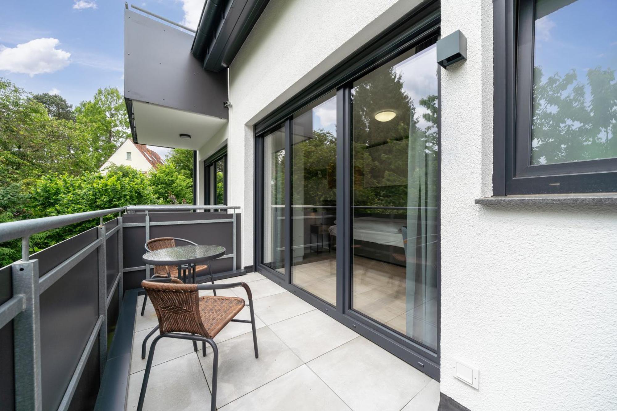 אפרטהוטל Smartliving Boardinghouse Bielefeld - 24H Check In מראה חיצוני תמונה