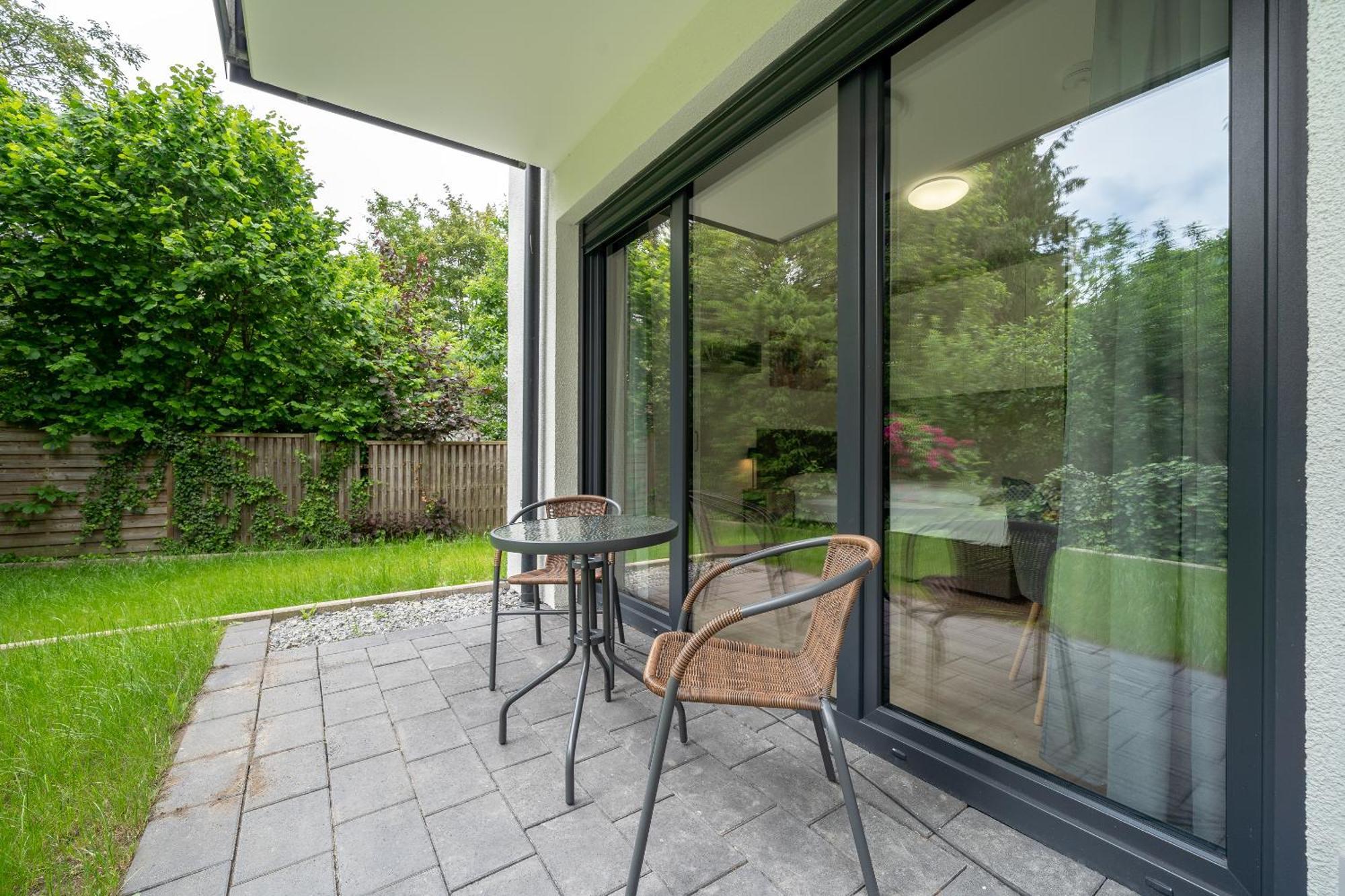 אפרטהוטל Smartliving Boardinghouse Bielefeld - 24H Check In מראה חיצוני תמונה